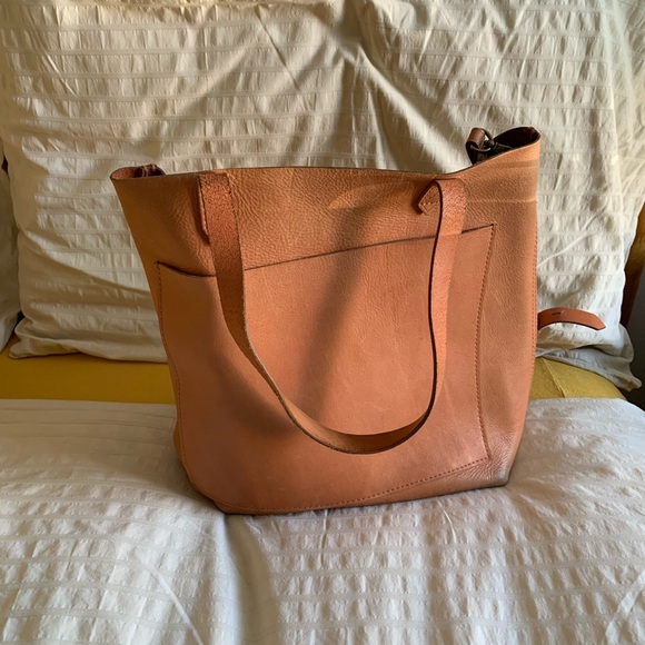 *SOLD* Madewell Medium Transport Tote - Picture 3 of 8